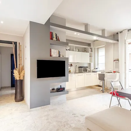 Διαμέρισμα Guesthost - Forlanini M4 Modern With Balconies